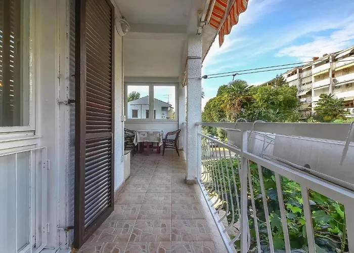 Dea B4+1 ポレッチ