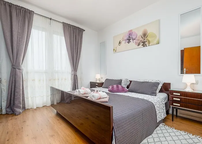 Apartman Dea B4+1 *